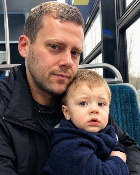 I covered a fortune teller’s bus fare — and the note she slipped me revealed a shocking secret.