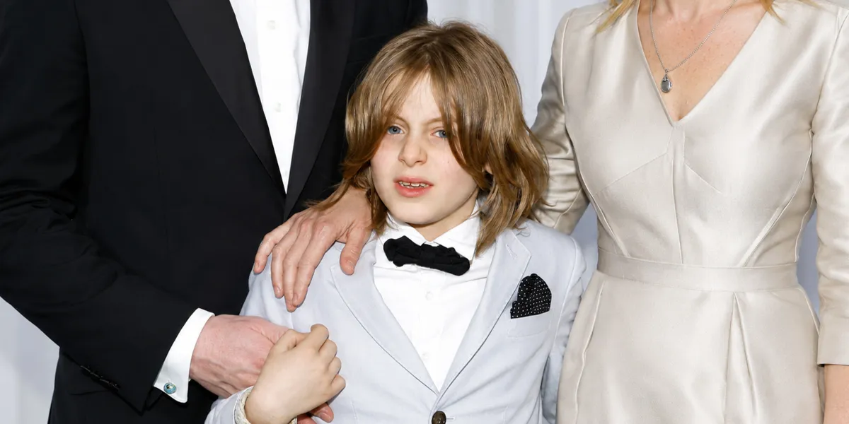 Matthew Broderick’s son sparks buzz with his striking new appearance — see the photos.