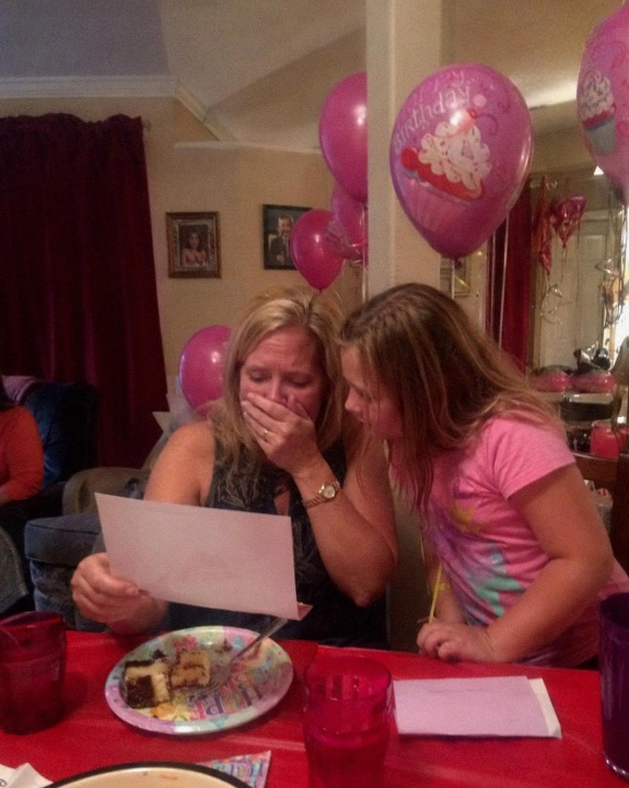 After 20 years of marriage, my husband presented me with a bill for every dollar he claimed he had ever “spent on me”—but what our youngest daughter did next left everyone in the room speechless.